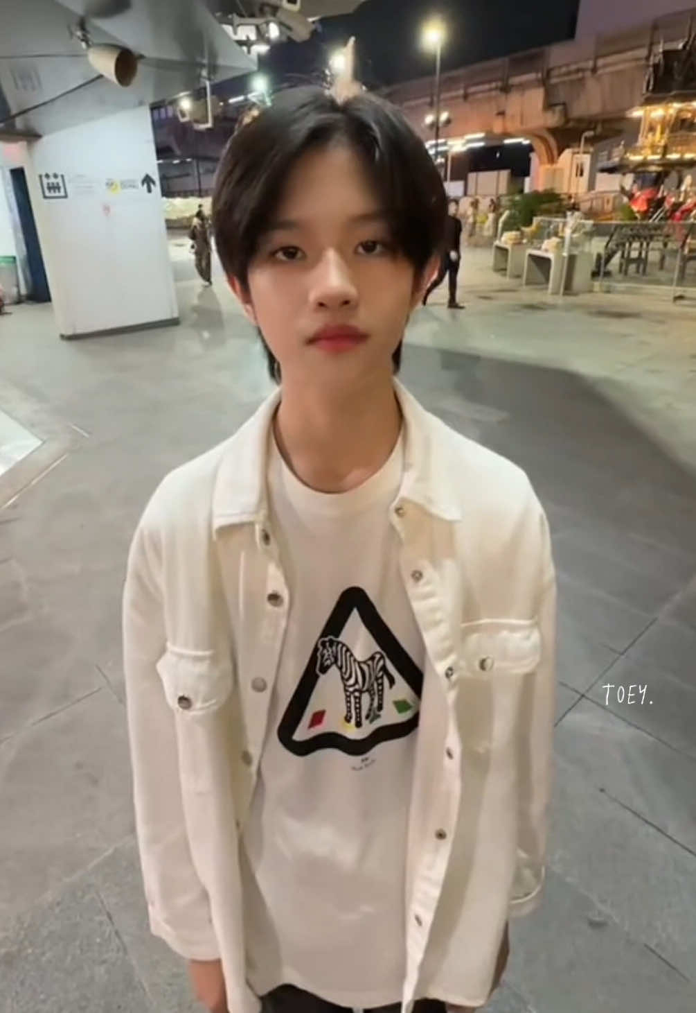 ส่ายสะโพกโยกย้ายกันคับพี่ๆ ( 🤩 @Sun.tiamusic ) #sunthiarachai #fyp  #แซนซันซี #sandsunsea  #tiamusictrainee 