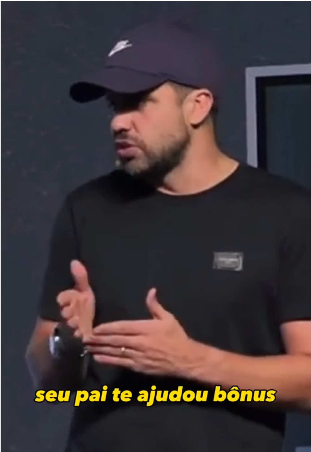 Esses são os sintomas de quem não governa a própria vida. Assiste aí 👉🏻