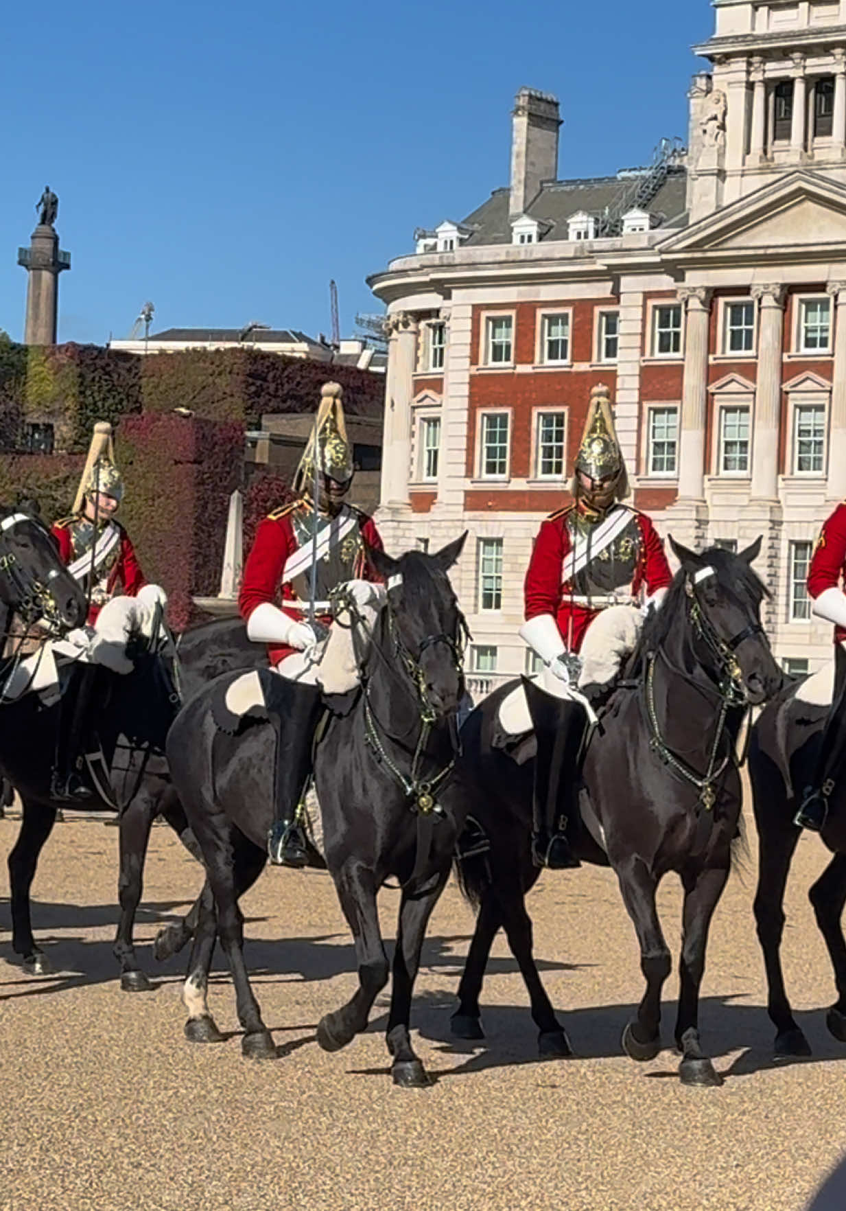 The King’s Life Guards depart Horse Guards Parade. #tiktok #fyp 