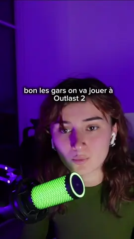 J’ai peur des jeux d’horreur de base, mais avec ce casque, qui a une autonomie de 85 ans, nan jrigole, de 250 heures (on est pas loin des 85 ans), et bien j’ai encore + peur, c’est quoi cette qualité de son de zinzin ???  Franchement bravo @HyperX France ça fait un mois que j’ai le casque et je l’ai toujours pas chargé hihi Foncez l’acheter sur le site HyperX ! #HyperXFamily #LevelReforge #OMEN