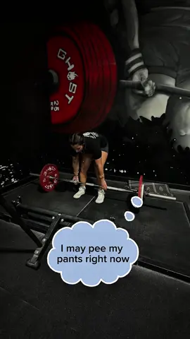 lol almost peed. 😀 W4D3 Deadlifts 1x4 192lbs💀 This made me giggle 🙃 • • • • • #gym #gymgirlie #lifting #liftingweights #liftingheavy                 • • @BuckedUp  Use Code: Alifts01 for 20% off!