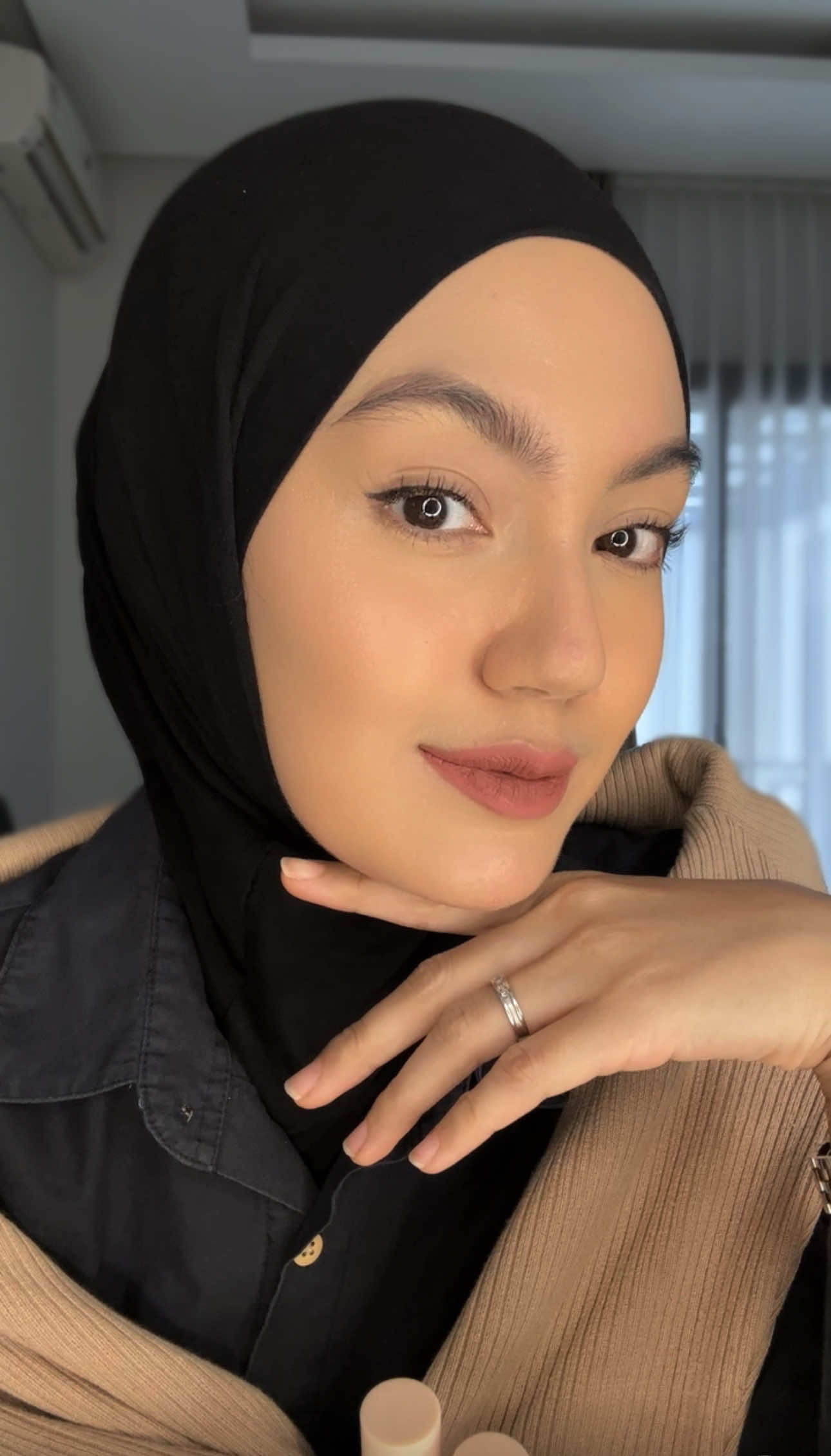 Aw cantik ga butuh modal mahal loh tsay!😚 #TheCreamiestLip @Day To Day Store 