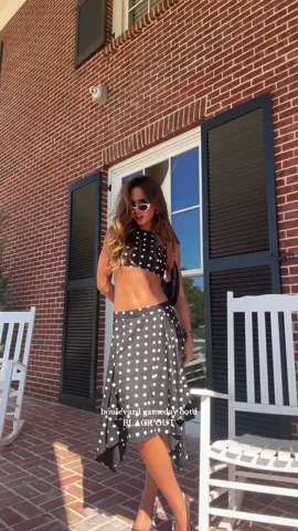 love a good polka dot set🤍🖤 #gameday #smu #ootdstyle #fypシ゚viral 