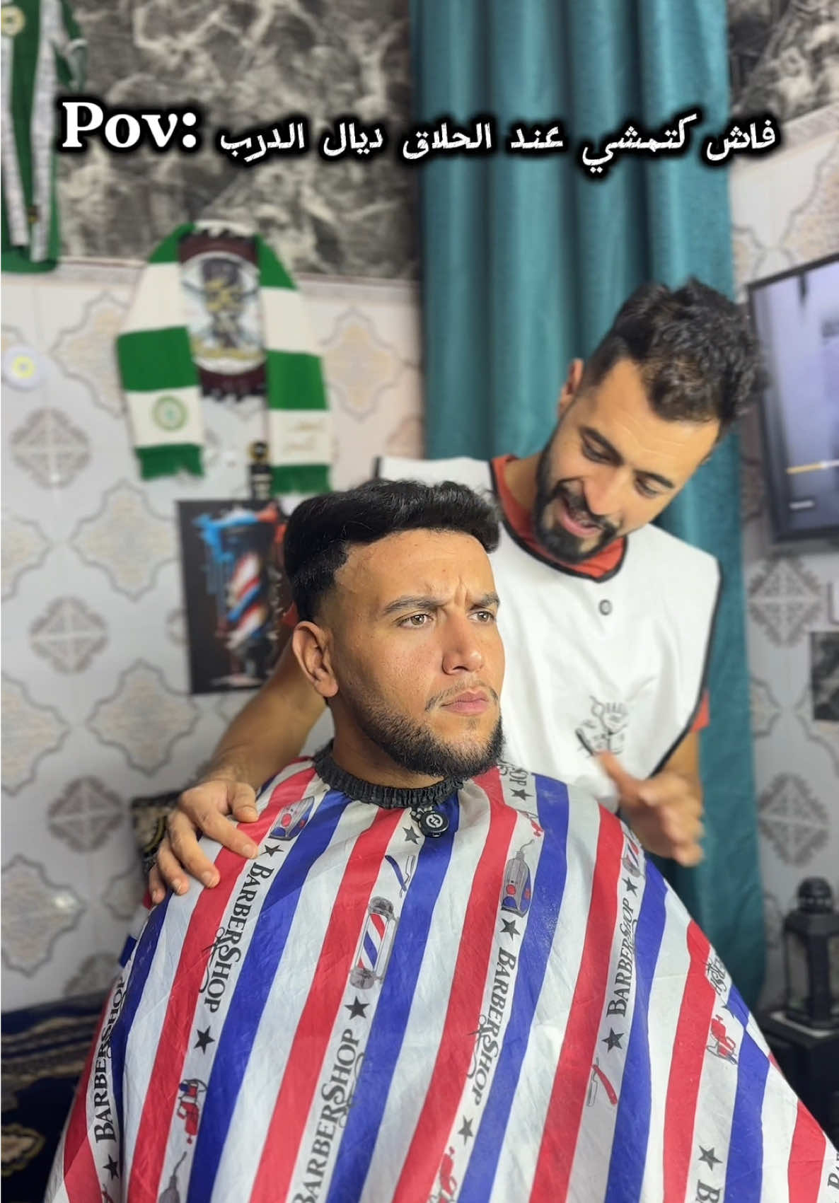 الحلاق المغربي فاش كتمشي عندو 😂😂#rire #ضحك  #LIVEIncentiveProgram #LIVECareer #PaidPartnership 