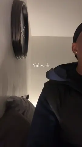 YAWEH SE MANIFESTARA . . #yaweh#worship#praise#singer#gospel