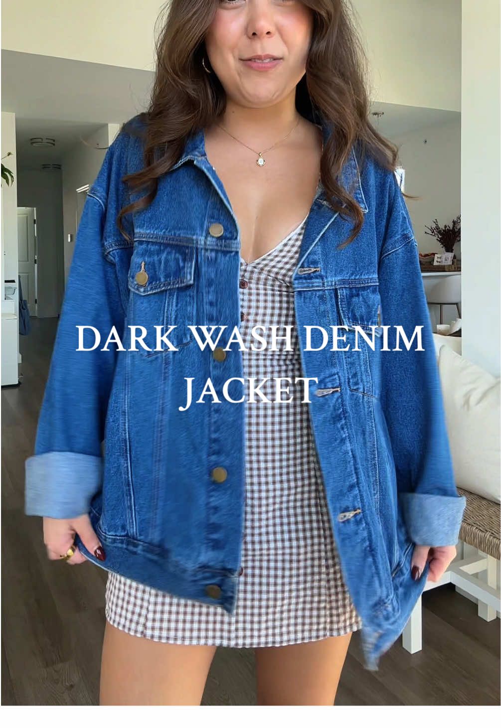 FINALLY BACK IN STOCK!🤍 this sold out so fast so now is your chance 🫶🏻🍂 im 5’2 wearing a size small #denimjacket #oversizeddenimjacket #midtowndenimjacket #jeanjacket #tiktokshopblackfriday 