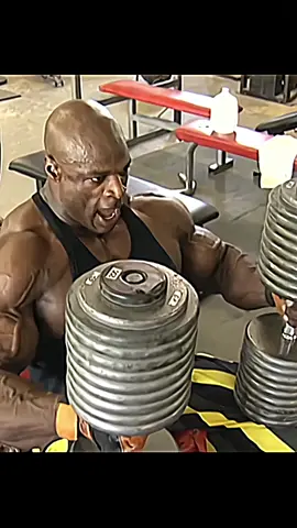 The king of bodybuilding🔥 #gym #ronniecoleman #champion #beast #motivation 
