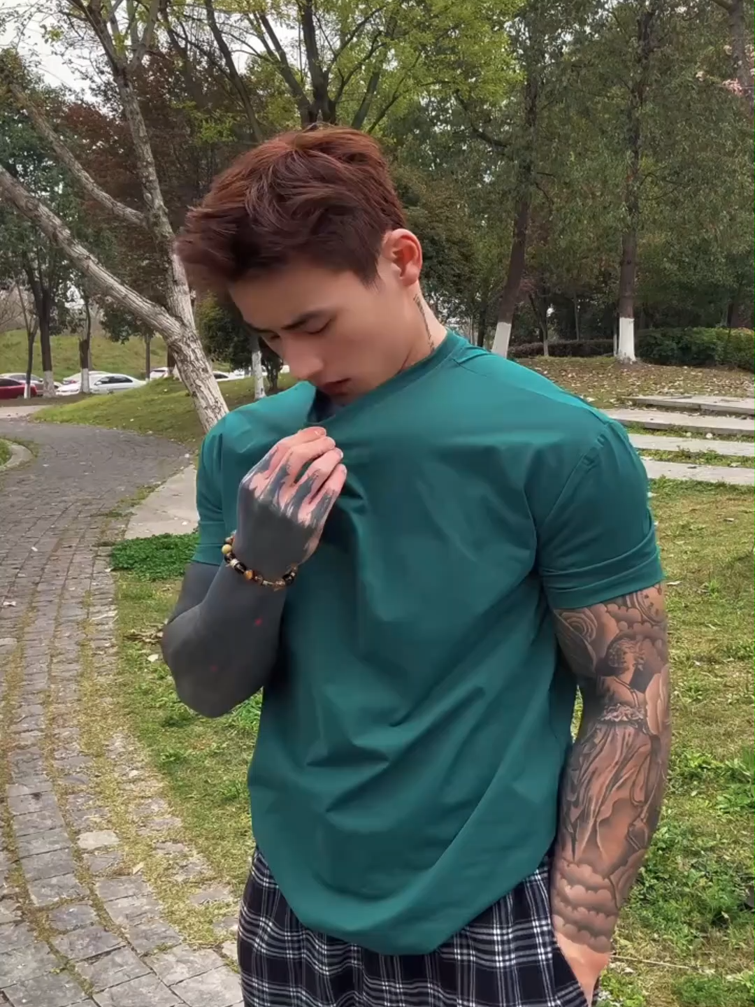 Wirklich warme Menschen sind leise, aber immer da, wenn du sie brauchst.#hübsch #fyp #OOTD #Übung #reif