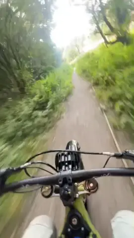 #fyp #active #surron #bikelife #lightbee 