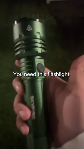 Flashlight built quality feels  good has some weight to it but overall a good flashlight to have in case of emergency #flashlight #tiktokshop 