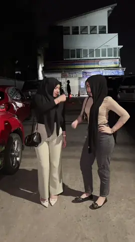 Pacaran sama kita irit kok @husnakuaja 