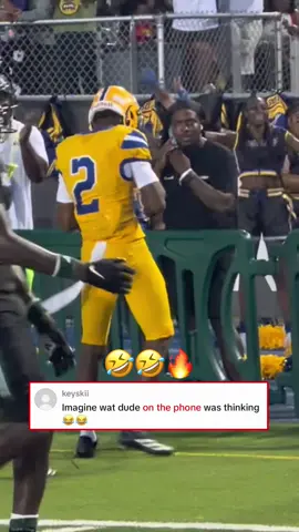 Bro couldn’t believe his eyes 😂📞 #football #hitstick #reaction #highschoolfootball #highlight 