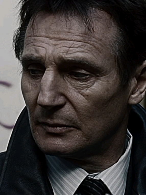 Brian Mills × Adam Clay🔥 Películas: TAKEN, THE BEEKEEPER. #taken #thebeekeeper #liamneeson #jasonstatham #edit 