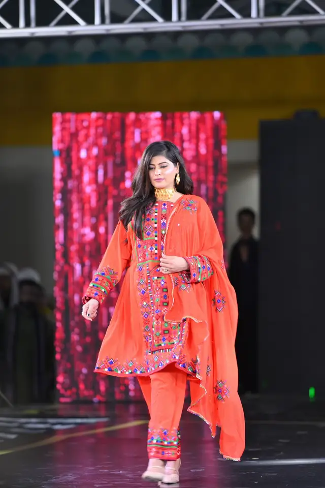 Tradition, but make it trend 💥 #foryou #rampwalk #tiktoktrend #fypシ #balochidress