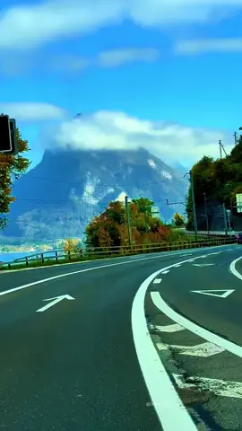 #swissroads 🇨🇭#berneroberland #swissalps #sisiswiss #swissbeautiful 