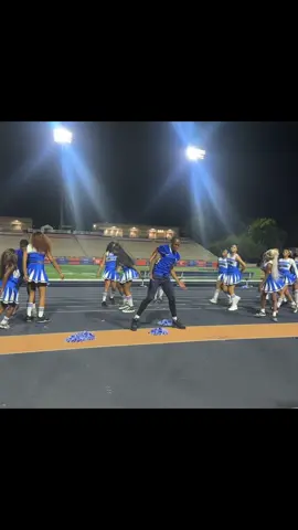 My team edition to HUT HUT😂💙 we ate 🔥 #fypシ #fypシ #fypシ゚viral #dance #trendingvideo #blowthisup #nyc #newyorkstory #morganstateuniversity #challenge #viralvideo #foryoupage 