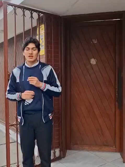 🤝 “En el Colegio Saco Oliveros  Sede - Ingenieros reafirmamos nuestro compromiso con la solidaridad, extendiendo una mano amiga a quienes más lo necesitan.” #matrículas2026   #FormamosConValores #solidaridad