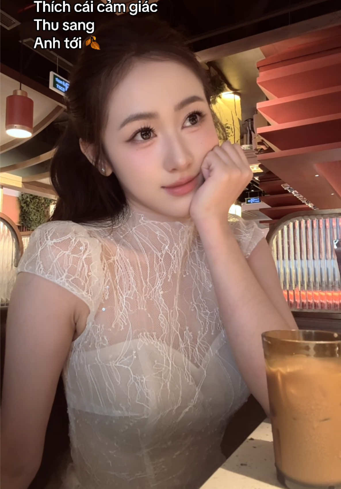 Sg dạo này 25° 🍂 #muathu #sovintage #xuhuong 