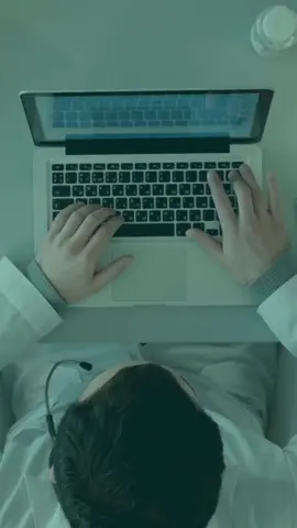 En el Centro Privado Segura también te cuidamos a la distancia. Con nuestro servicio de consulta remota, podés acceder a atención médica desde donde estés, de forma rápida, segura y personalizada, en aquellos casos donde no es necesario el examen médico personal. Nuestros especialistas analizan el caso y ofrecen un diagnóstico y recomendaciones para avanzar con un tratamiento determinado.