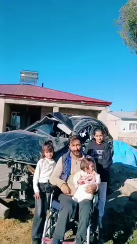 📢 Kamuoyuna Arkadaşımız Ercan Yardımcı, [ 2024 chery tiggo 7 pro sıfır kilometre aracıyla kısa süre önce trafik kazası geçirmiş, ancak kazada aracın hava yastıkları açılmamış ve kendisi ağır şekilde yaralanarak tekerlekli sandalyeye mahkûm kalmıştır. Yetkili servis olayı “kullanıcı hatası” olarak değerlendirmiştir. Bu açıklamayı kabul etmiyor, konunun bağımsız bilirkişiler tarafından incelenmesini ve gerçeklerin ortaya çıkarılmasını talep ediyoruz. Bütün eş, dost ve kamuoyundan ricamızdır: Mağdur olan kardeşimizin sesi olalım, bu olayın üzerinin kapatılmasına izin vermeyelim. Ercan Yardımcı’nın ve tüm tüketicilerin hakkı için bu sürecin takipçisi olacağız, 