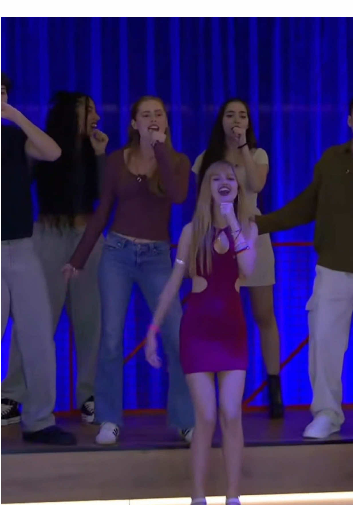 YA podéis VER el SEGUNDO PASE de MICROS de la GALA 4 COMPLETO en #ConexiónOT11O disponible en  @PrimeVideoES  👀💙