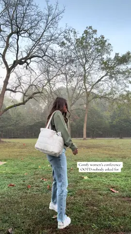 Happy Saturday sweet friends 🫶🏼✨ #MomsofTikTok #christianmom #momootd 