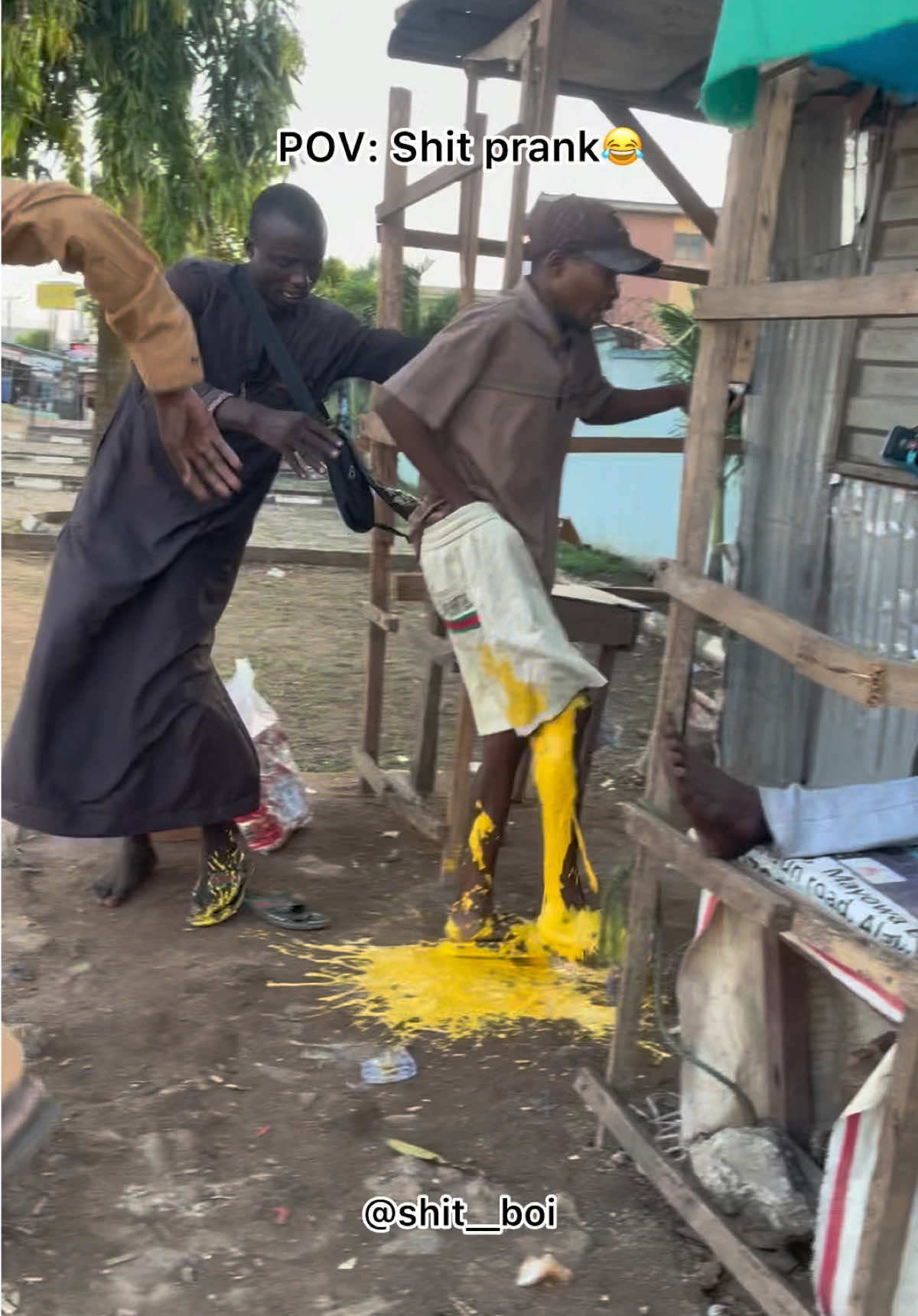 Shit prank 😂😂 #reels #shitprank #fyp #foryou #viral 