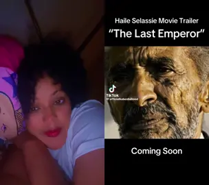 #duet with @mihreteab alemu በሰሎሞን የተሰበከች ንግሥትና በዮናስ የተሰበከ ንጉሥ ⇨ ለሕዝብ የተረፈች ንግሥትና ለንጉሡ የተረፉ ሕዝቦች)  ይኽን ትውልድ እንዲኮንኑ ከሠሎሞንና ከዮናስ በሚበልጠው በክርስቶስ የተጠቀሱ የነነዌ ንጉሥና የአዜብ ንግሥት ከሕዝባቸው ጋር እግዚአብሔርን አምነው ለእግዚአብሔር ታምነው የኖሩ ናቸው! [ማቴ. ፲፪፥፵-፵፩] ♔ የአዜብ ወይም የሳባ ንግሥት ማክዳ በህገ ልቡና የነበረውን ሕዝቧን ወደ ኦሪቱ አምልኮተ እግዚአብሔር ልትመልስ ወደሰሎሞን ዝናውን ሰምታ ብትሔድ ባየችው ነገር ተደስታ #ትንፋሽ_አጠራት ⇨  “በእግዚአብሔርም ቤት የሚያሳርገውን መሥዋዕት ባየች ጊዜ ነፍስ አልቀረላትም።” [፩ኛ ነገሥ. ፲፥፭] ♕ ከአሥራሁለት እልፍ በላይ ነዋሪ ላላት ነነዌ ገዢ የነበረውም ንጉሥ የሕዝቡን እምነትና አዋጅ ሰምቶ ለእግዚአብሔር አደረ ራሱን አዋርዶ እንደሕዝቡ ጾመ  ⇨  “ወሬውም ወደ ነነዌ ንጉሥ ደረሰ፤ እርሱም ከዙፋኑ ተነሥቶ መጐናጸፊያውን አወለቀ ማቅም ለበሰ፥ በአመድም ላይ ተቀመጠ።” [ዮና. ፫፥፮ ] ✧ ከእግዚአብሔር የሚያስታርቅ ለሕዝቡ የሚተርፍ መሪ አልያም ለመሪው የሚተርፍ ሕዝብ ለታመመችው ለምድራችን ያድለን! ‘እንዲያ’ ካልሆነማ ጾማችን ጥቅሙ ምንድነው? በመጽሐፈ ምሥጢር የደብረ ታቦር ምንባብ ላይ 