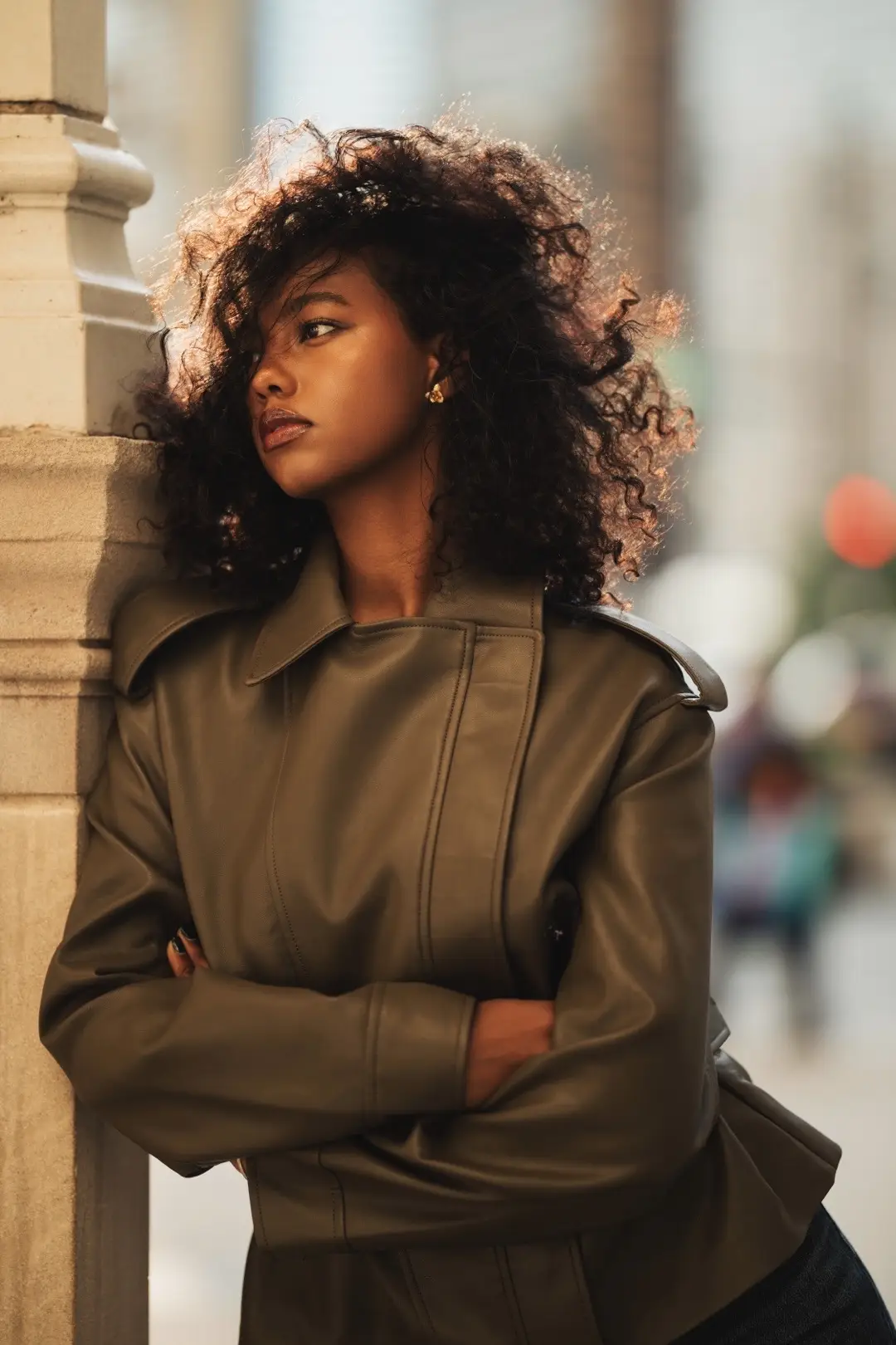 This was such a fun shoot, city and fall vibes was the goal and I think we accomplished it hehe #modelingcheck #modellife #runwaymodel #fallphotoshoot #chicagoinfluencer 