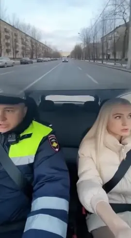 случай на экзамене в ГАИ #блондинка #гаи #экзамен #угар #tiktok 