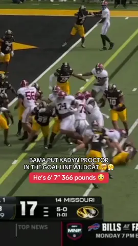 That’s not fair 😂🔥 #football #CollegeFootball #alabama #alabamafootball #fyp 