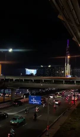 Cho dù có chuyện gì đi nữa, hoặc chẳng có chuyện gì đi nữa, thì kết cục cũng như nhau mà thôi. 