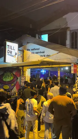 The lazy song🎵#tilldrop_prawirotaman#tilldropbar#jogja24jam#jogjaistimewa#wisatamalamjogja#fyp 