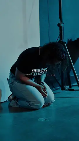 Hallelujah, praise the one who set me free. #song #gospel #gospelmusic #fyp 