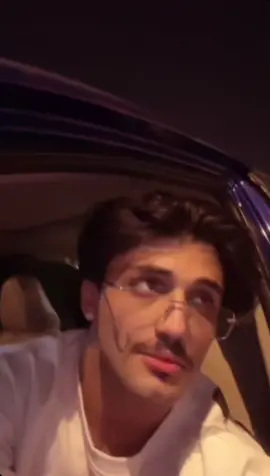 اممم ادري الاغنيه هابطه  🤭 بليزززز خلي  يطلع اكسبلورر 