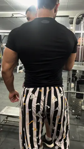 #fyp #algeria #fyppppppppppppppppppppppp #gym #شعب_الصيني_ماله_حل😂😂 