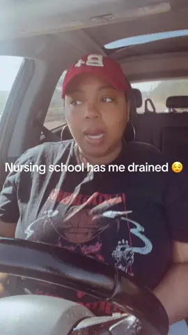 From last session to this session nursing school has been mentally kicking my behind… The amount of lack of sleep I get, because my mind is constantly on go with exam/quizzes I’m just like omggg😩 but I’m not giving up at all I will get that degree 🙏🏽
