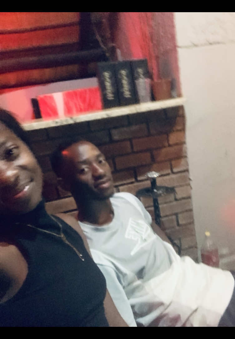 #Kiss poison with bestie🤭❤️♾️