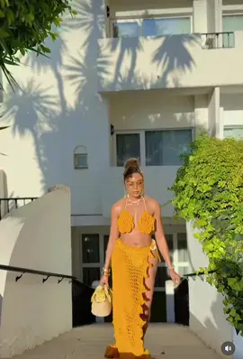 Living life in colors💛