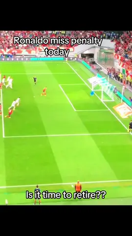 Ronaldo miss penalty against Ireland #ronaldo #cr7 #fyp #viral #foryou 