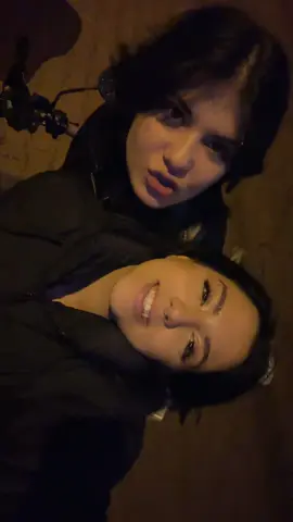 1 ay görüsemicez diye tt ile doldurucam simdi