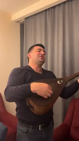 Mən necə alışıb necə yanmıyım....