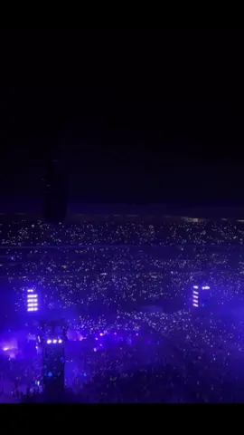 Travis Scott performing ''sdp interlude'' live in Joburg, South Africa tonight 🔥 #travisscott #circusmaximustour 
