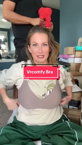 #unboxinglady @James Curtis #agegap #agegapcouple #vrcomfy #bra 