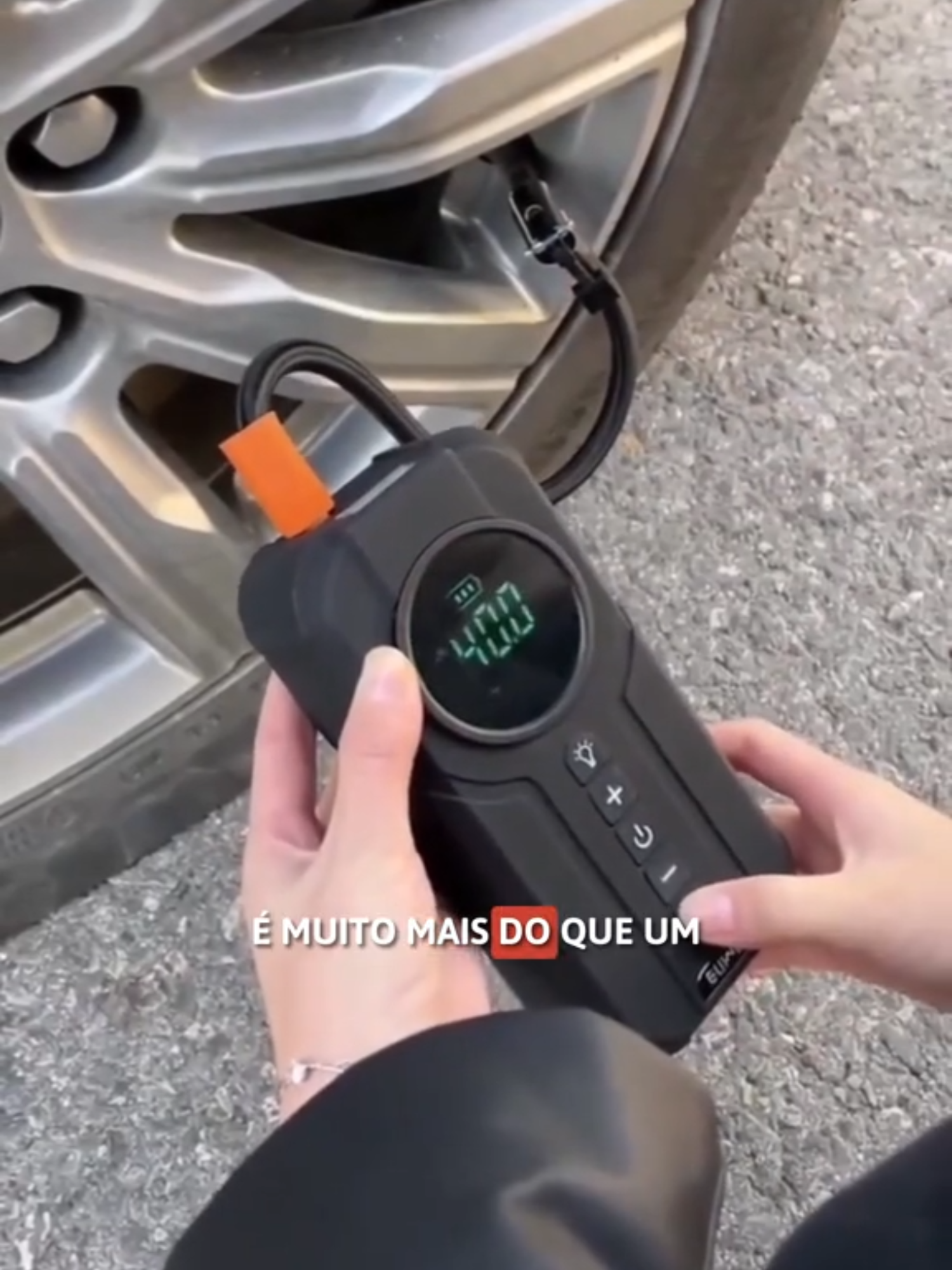 🎉 Achadinho no preço! Bomba de Ar Portátil 4 em 1 – Compressor + PowerBank + Calibrador + Lanterna 🔋🚗 👉🏻 @dzine_pro chegou com mais uma solução inteligente pra facilitar sua vida! Essa Bomba de Ar Portátil Multifuncional é perfeita para quem quer praticidade no dia a dia — encha pneus, bolas, bicicletas e muito mais com facilidade! ✅ Função 4 em 1: Compressor de Ar + Calibrador + PowerBank 8000mAh + Lanterna ✅ Ideal para carro, moto, bike, boias e esportes ✅ Digital e automática — define a pressão e ela desliga sozinha ✅ Compacta, recarregável e fácil de carregar em qualquer lugar Se você gosta de estar preparado para tudo, esse item é ESSENCIAL! 🔧🔥 🛍 Garanta o seu agora enquanto tá com preço especial! Siga 👉🏻 @Dzine_pro 🛒 Link da loja: 👉🏻 https://sites.google.com/view/dzineoficial/in%C3%ADcio 🛍 Link do produto: 👉🏻 https://s.shopee.com.br/2g2LUJKFmO #BombaDeArPortatil #CompressorPortatil #Powerbank8000mah #CalibradorDePneu #AcessoriosAutomotivos #Utilidades #AchadinhoNoPreco #DzinePro #DzineStore #LojaDzine #FerramentasPortateis #CompressorDigital #Automotivo #AcessoriosCarro #ComprinhasOnline #AchadinhosDaInternet #DzineAchadinho #Praticidade