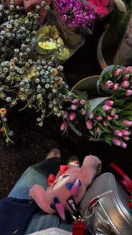 Chợ hoa Quảng An - Hà Nội🌷 #CapCut #Hanoi #fyp #flowers 