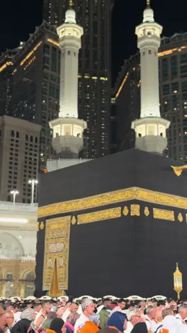 #مكة_المكرمة #بيت_الله_الحرام #تصويري_احترافي_الاجواء👌🏻🕊😴 #تصميم_فيديوهات🎶🎤🎬 #الشعب_الصيني_ماله_حل😂😂 
