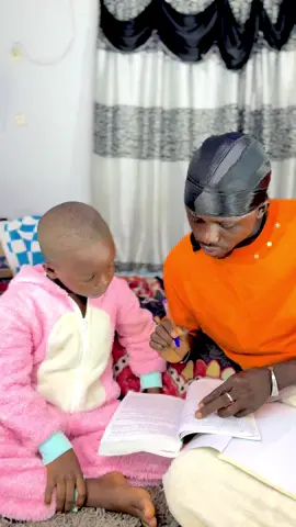 𝐃𝐨𝐧𝐧𝐞-𝐦𝐨𝐢 𝐮𝐧 𝐞𝐱𝐞𝐦𝐩𝐥𝐞 𝐝’𝐮𝐧𝐞 𝐜𝐨𝐮𝐥𝐞𝐮𝐫 𝐣𝐚𝐮𝐧𝐞 🤣🤣🤣🤣