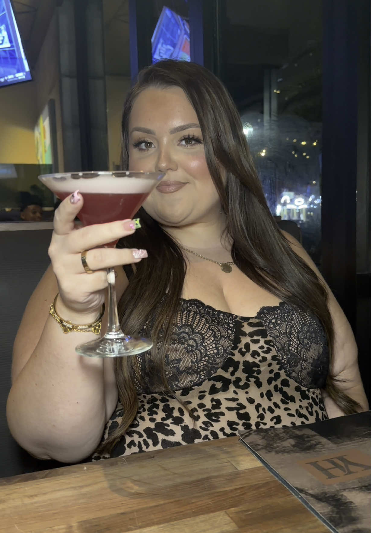 Girls night out💓🥳 #Lifestyle #Vlog #momlife #mom #dayinmylife 