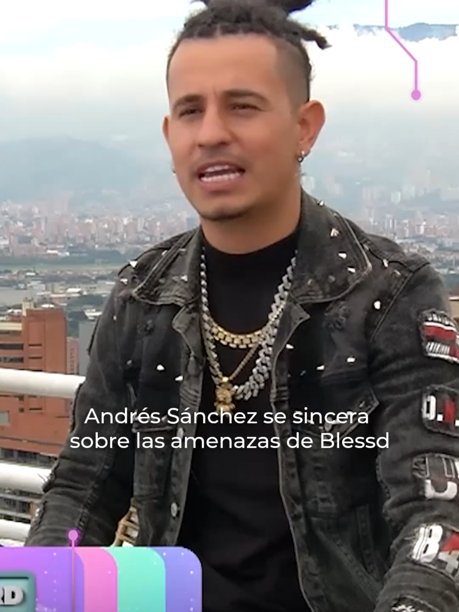 El imitador de Ozuna en 2021, Andrés Sánchez, reveló las amenazas que recibió de Blessd, quien le exigía firmar un contrato si no quería tener problemas. #LaRedCaracol